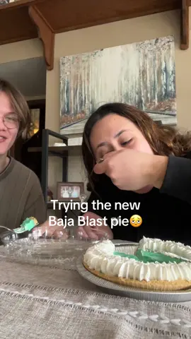 Trying @tacobell new Baja Blast pie 🤑 #fyp #bajablast #bajablastpie