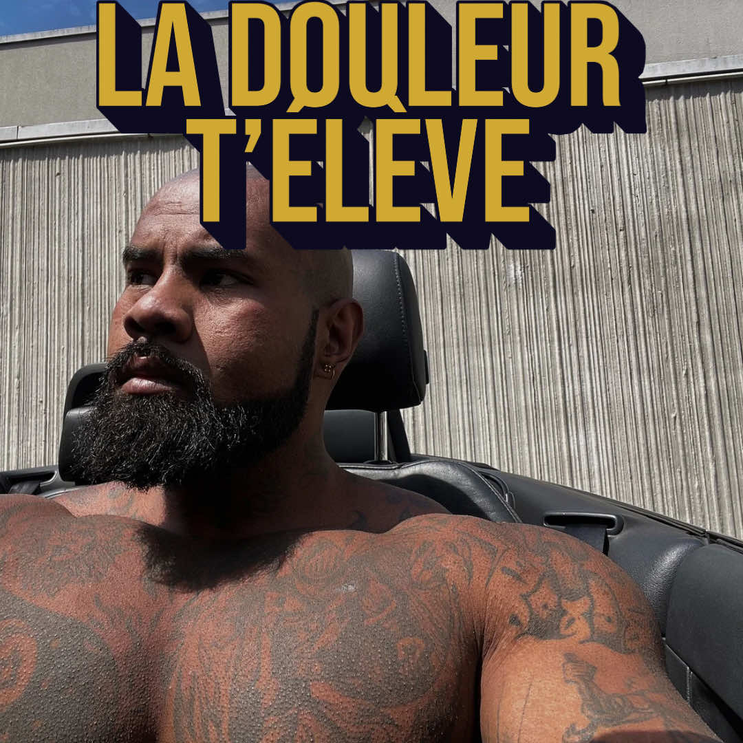 Réponse à @tinky winky👸🏻🇨🇵🇹🇳  Tout le monde veut la paix sans la guerre. Le succès sans la sueur. La lumière sans passer par la nuit. Mais c’est le feu qui révèle l’or. Et c’est la douleur qui rapproche de Dieu. #rakotobesitrakaeric #selfmastery #disciplinesacrée #alphamindset #éveilmasculin 