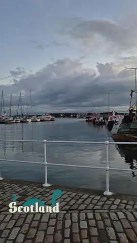 final hour of a fab day  #friendsdays  #pumpingforlove  #blessed 