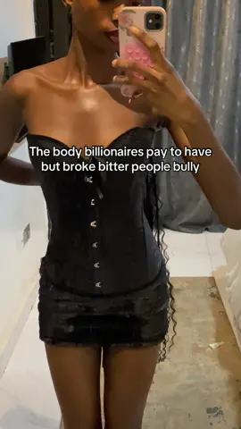 Rant if you want but bring skinny is perfect #fyp #trendingvideo @D’AURA 