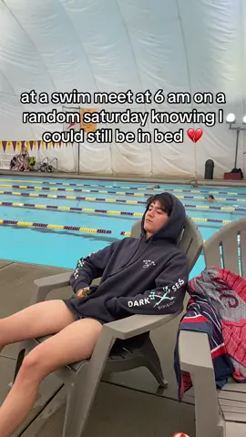Me every meet 🤣 📸: @Ana Swims #swimmercheck #swimmerthings #swimmerproblems #swimmerlife 
