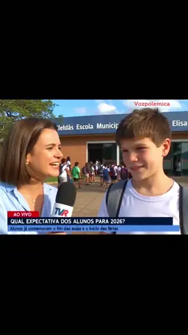 🤯 O que esse menino falou deixou todo mundo de boca aberta! 😂🔥 #Chocado #TikTok #Inacreditável #criança #reportagem 