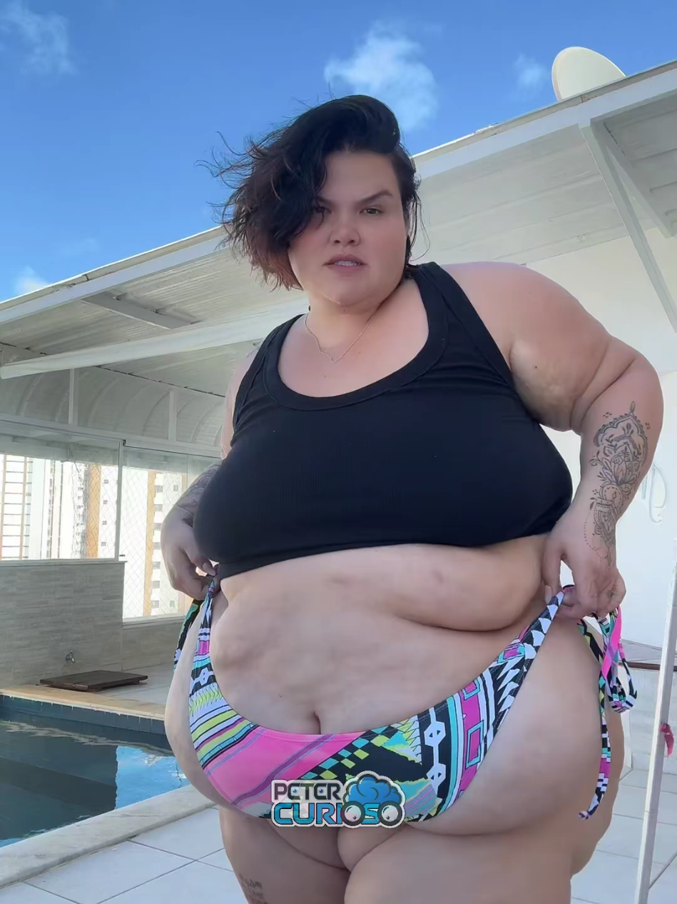 A transformação ABSURDA de Thaís Carla 👆🤯🤯 #thaiscarla #emagrecimentofeminino #bariatrica 