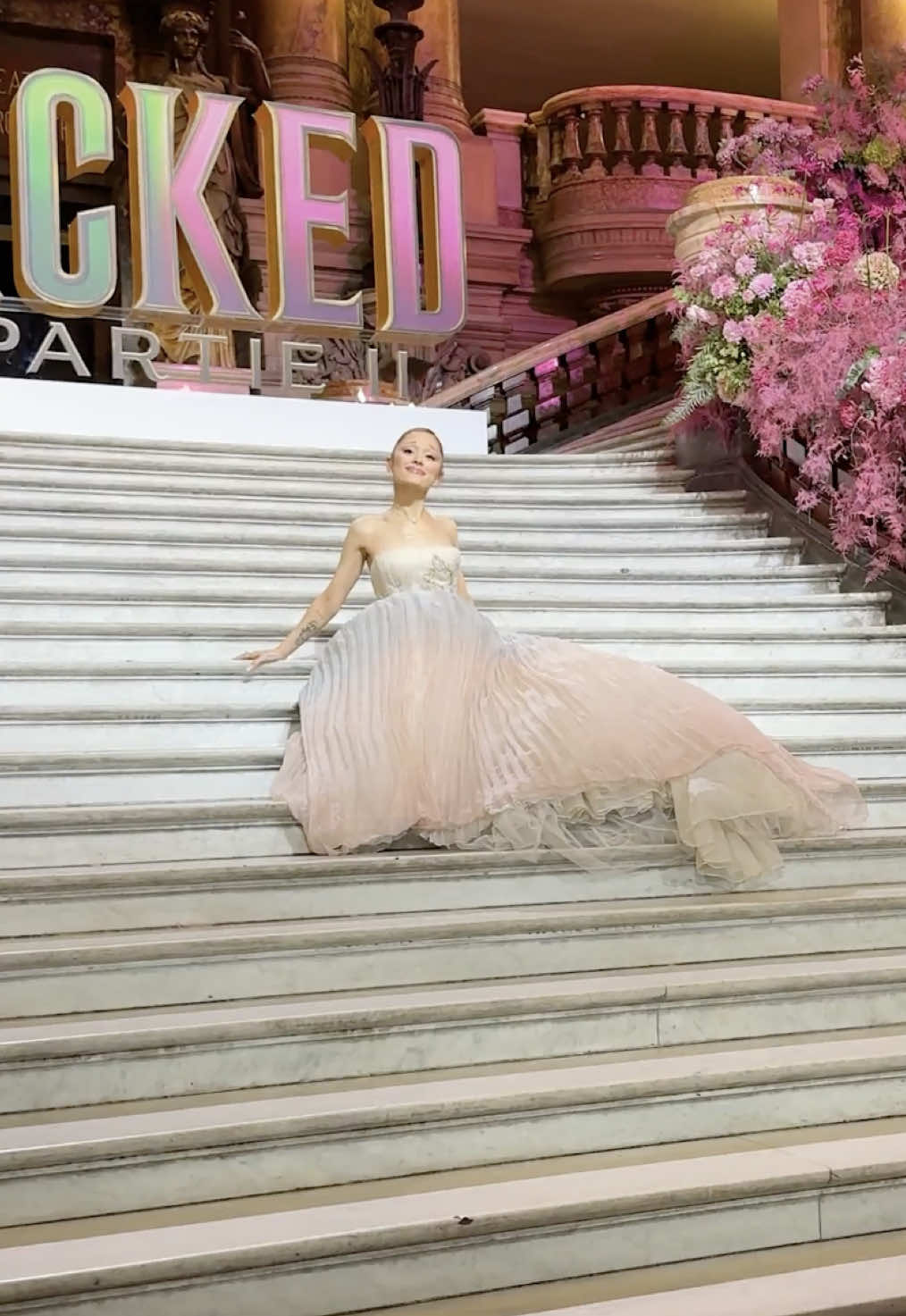 family 💕 @arianagrande 