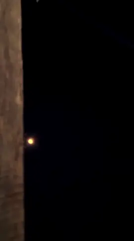 مهما كنا جيدين، فلن نبدو مثاليين أبدًا في عيون البشر.  sebaik apapun kita, kita tidak akan pernah terlihat sempurna dimata manusia #quotesislami #langitaesthetic #sholawatviral #masukberandamuu #fyp 