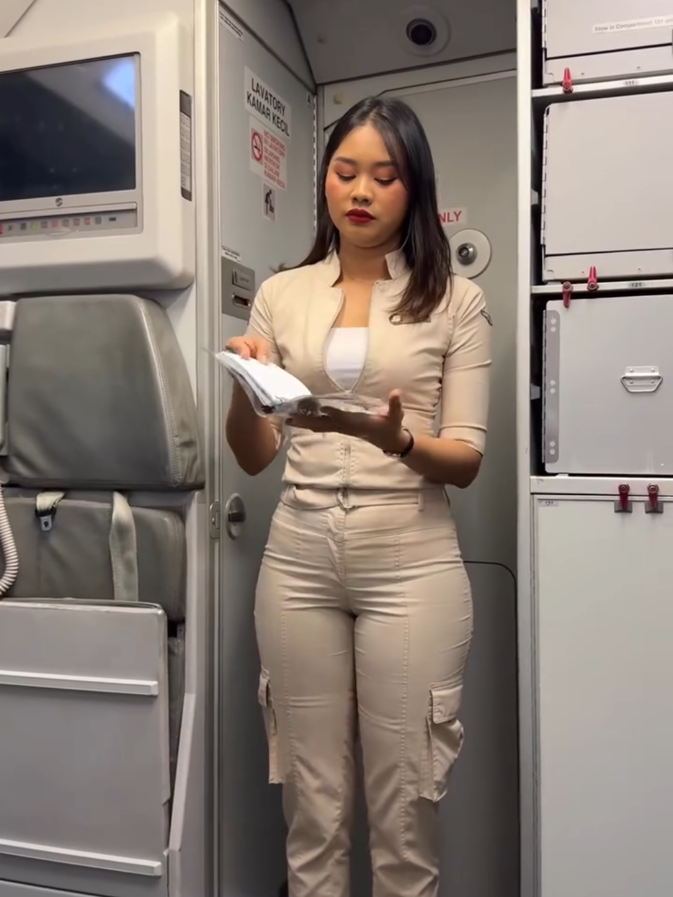 #pramugariindonesia #xybca #fyptiktok #viraltiktok 