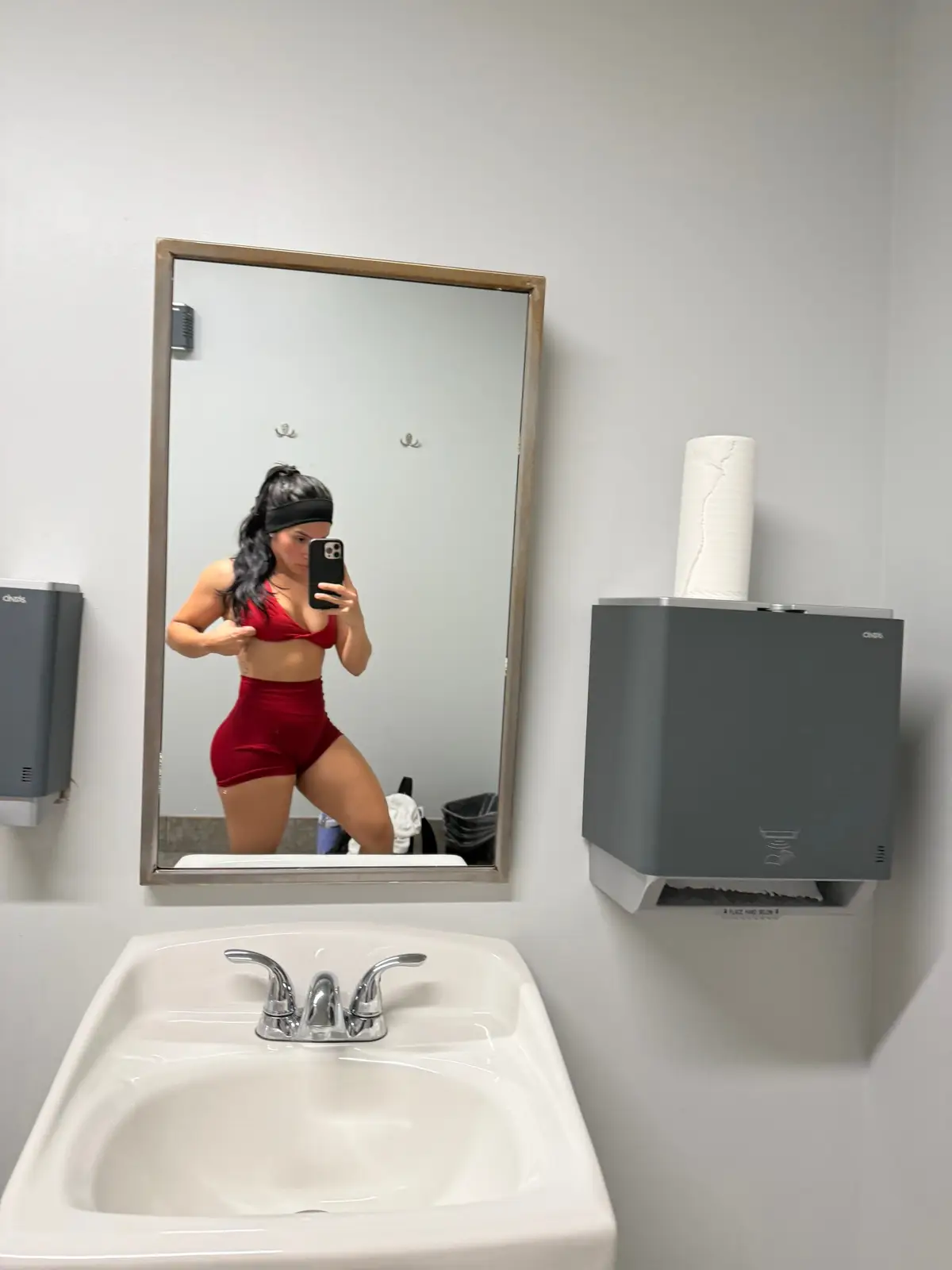 #gym  #strong #gymgirl