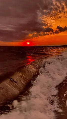 Incredible rip current. It went on for over a mile. You could literally see the stridations in the water. if you were to have stepped in that you would be swept right out to open ocean. My best captures for rip currents.#photographer 