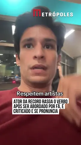 Conhecido pela atuação na série Reis, da #Record, o ator #LucasSolari repercutiu negativamente, nessa sexta-feira (7/11), após publicar vídeo em que critica abertamente uma suposta fã que o abordou no Aeroporto de Guarulhos, em #SãoPaulo. 
