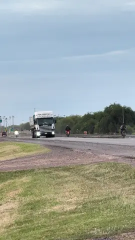 #partiiiiiiiiiiiiiiiiiiiiiiiii #flogueiros #chacopy🇵🇾 #scania #camionerospy🇵🇾 