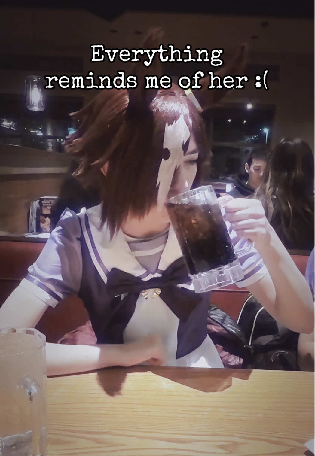 Waiter, grab me another Diet Coke 🫩 @Lacey #vodkaumamusume #umamusume #daiwascarlet #doomedyuri #yuri 