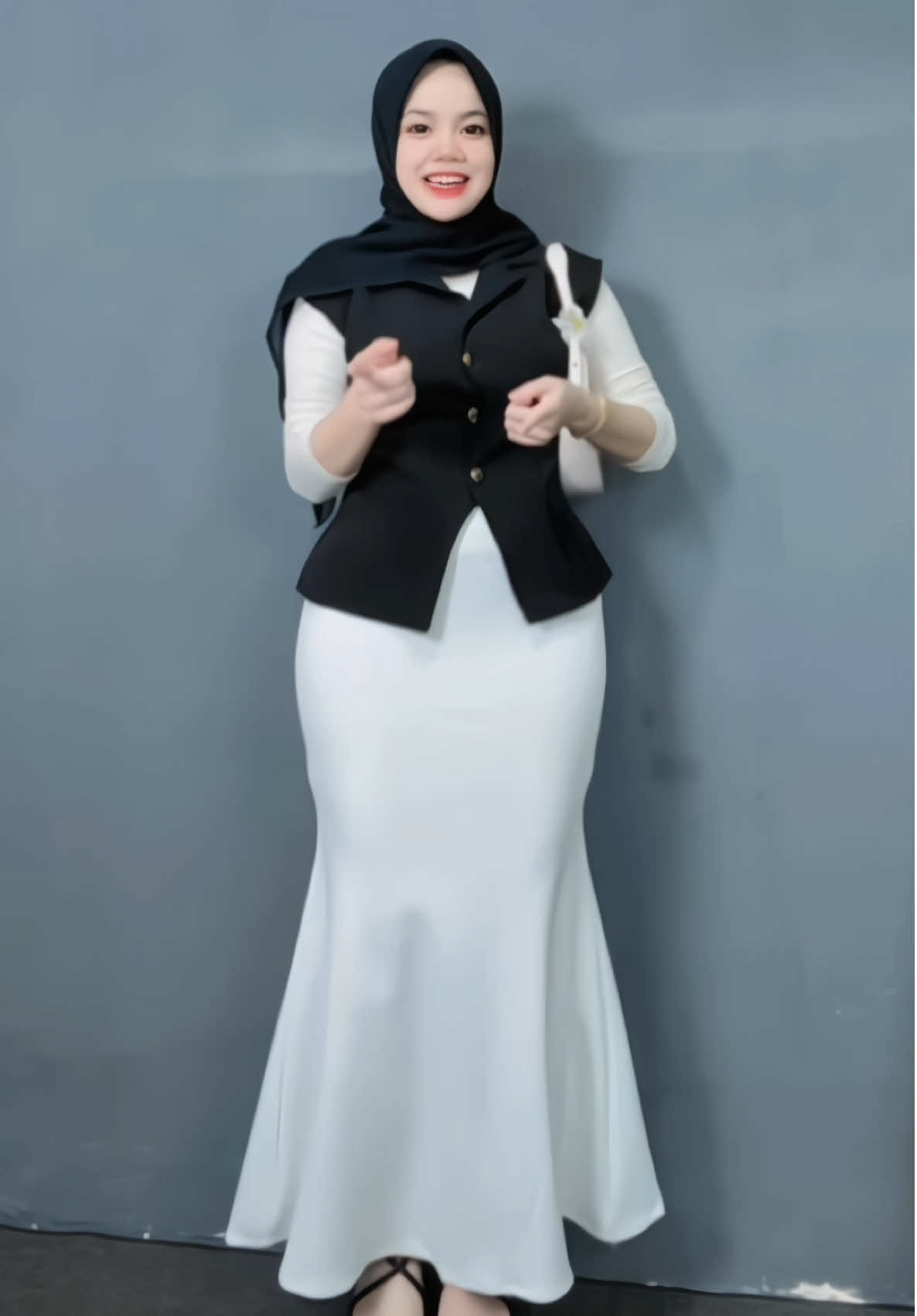 Keranjang >@Rita_haliza1 Cakep bangett ihh Blousenya 😭😭 #blouse #blousemurah #potd #OOTD 