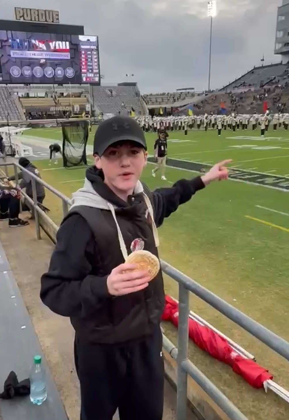 SPEED THROW for a buckeye away game win!! Had to full sprint to the bus after this haha #Siblings #funny #trend #fyp 