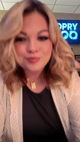 Sometimes I’m just a big ole dummy. I wish someone could tell him. 😆 #fyp #singersongwriter #countrymusic #grandoleopry #nashvilletn 