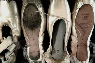 Truly the most beautiful sport🩰🦢 #ballettok #swanlake #ballet #pourtoi #beautiful 