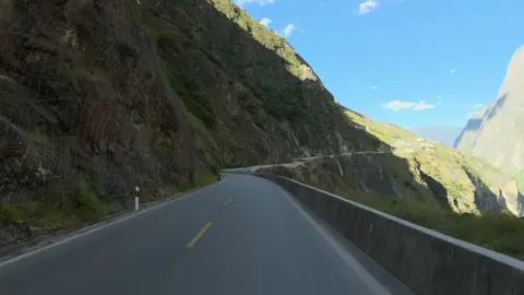 Cảnh đẹp và âm nhạc. 