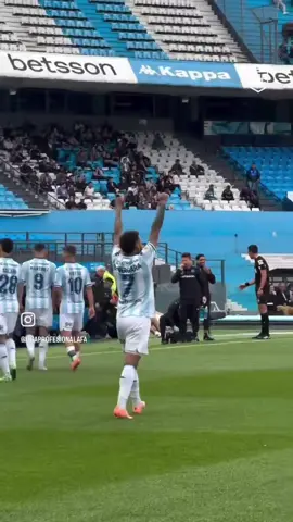 EL GOL DE VERGARA PARA GANARLE A DEFENSA Y JUSTICIA DESDE EL CAMPO DE JUEGO👏🏻👏🏻