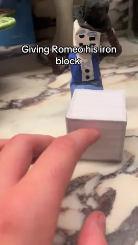 Spend it wisely #minecraftstorymode #mcsmromeo #ineedironblocks #mcsmseason2 #ironblock 