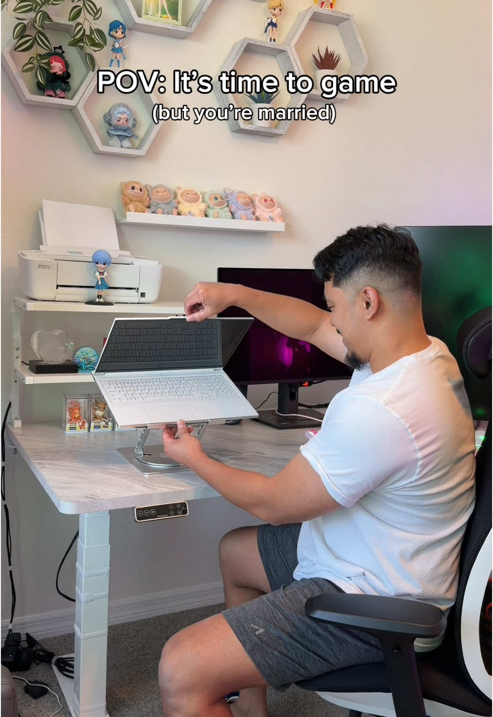 It’s never time…. @Dino Roman #lenovolegion #gamer #lenovolegion7i #gaming #christmas 