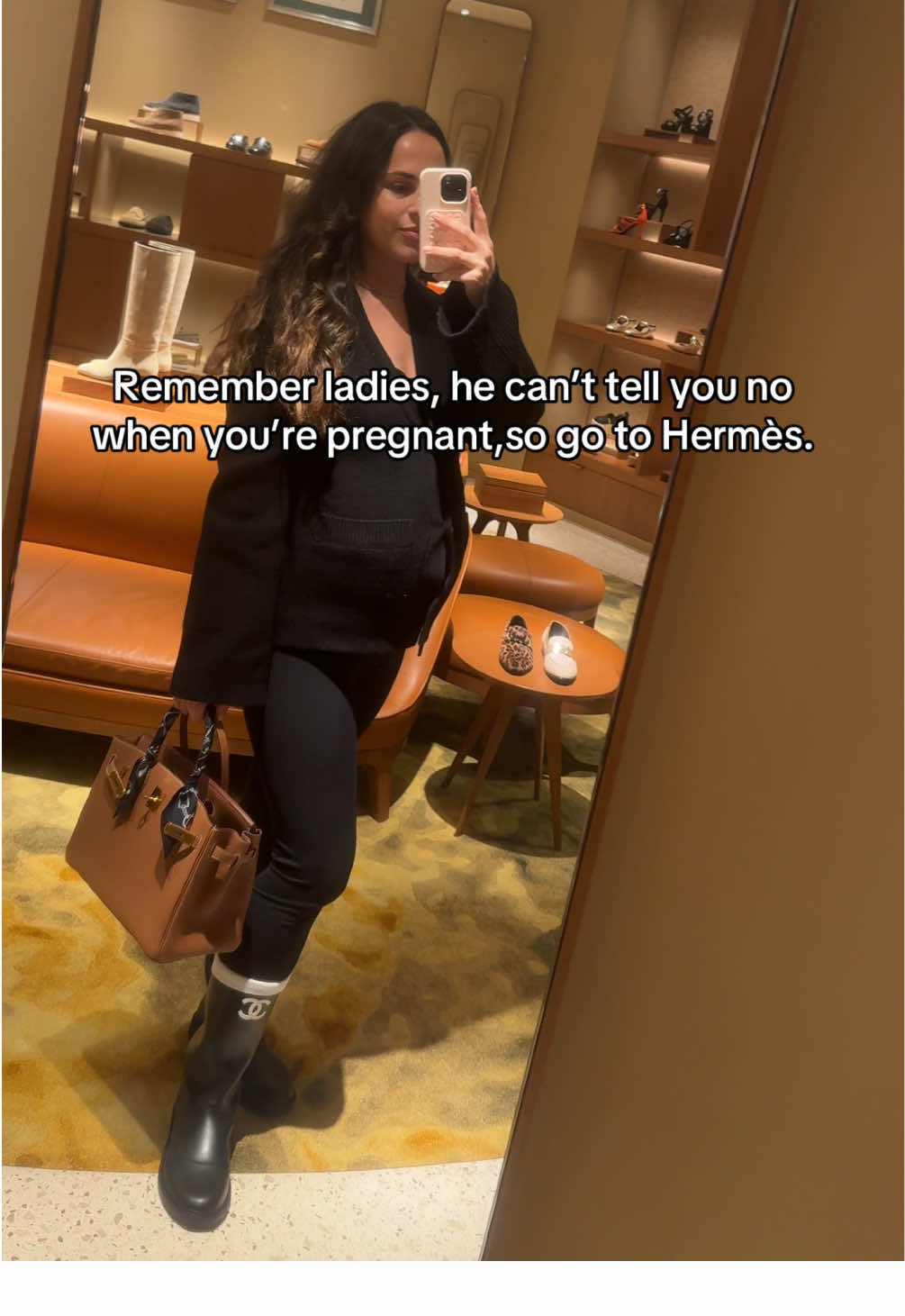 Craving orange boxes 🧡 #hermes #hermesshopping #pregnancycraving #shopaholic #pregnant 