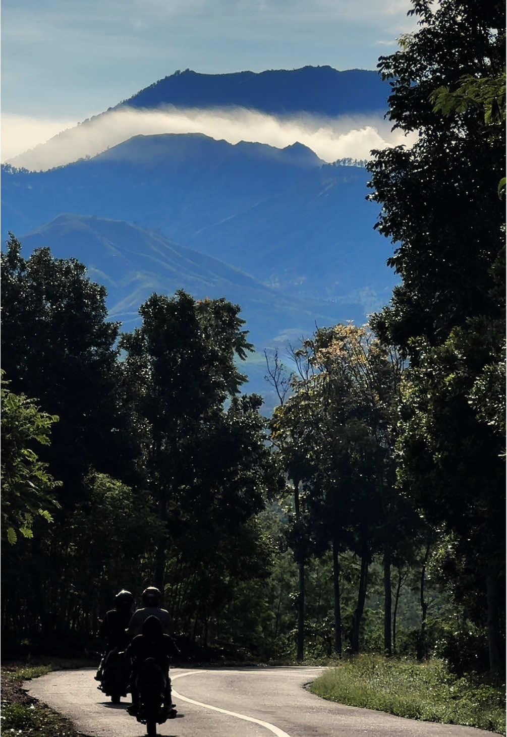Gagah Banget Ya Gunung Ijen 🤩😎 #bondowoso #bondowosokeren #fyp #fypシ゚ #foryoupage 