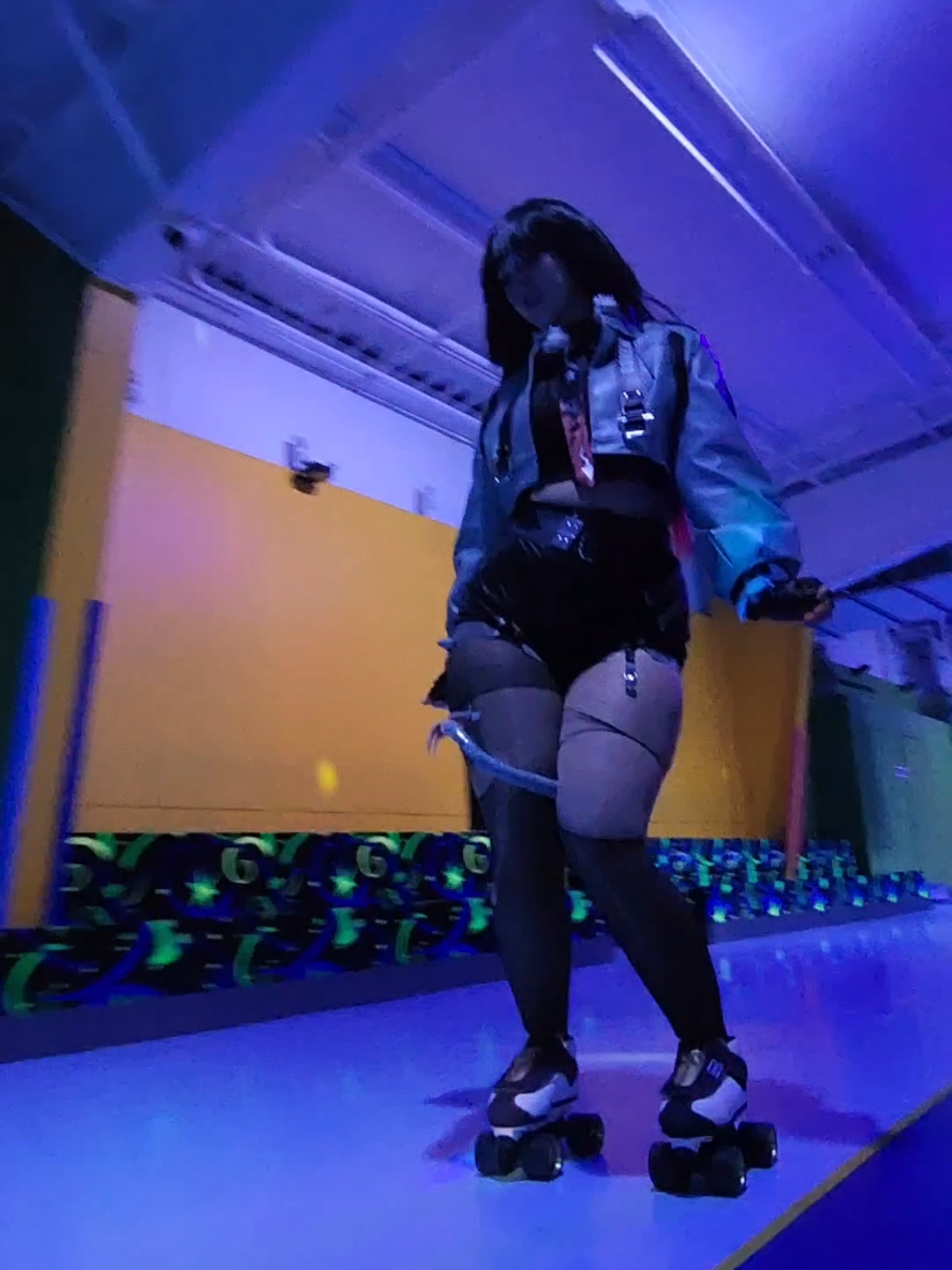 xilonen cosplay should be here tomorrow, are you excited 😈#cosplay #janedoe #rollerskating #zzz #zenlesszonezero 