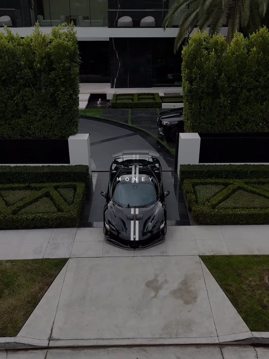 Luxury Dream Life Money 💸🖤 #wifimoney #millionairemindset #wealth 