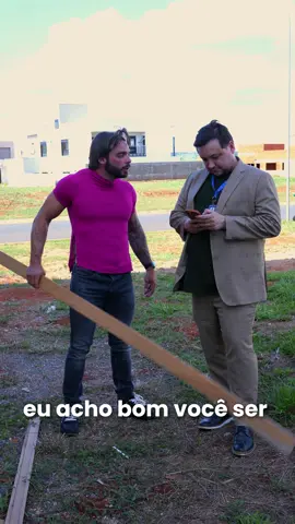 Lindona já está olhando o lote que ela vai construir seu próximo investimento.  E a resposta pra essa conquista o Douglas já deixou aqui CONSÓRCIO. Aproveite o mês de Novembro com 40% de redutor até a contemplação. #ConsórcioSimples #portosiao 