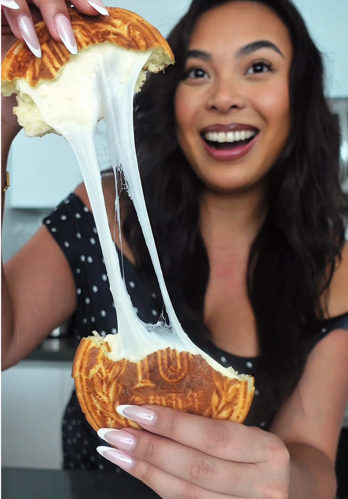 Cheese Coin Pancake Tutorial! 🥞I haven’t eaten one of these since I visited Vietnam 😩 I got both the waffle mix & mold from Amazon  #viralrecipes #cheesecoinpancake #EasyRecipes 