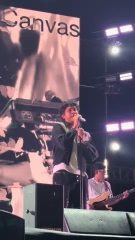 miaww😍💙👊🏻#neverland #konser #bekasi #hindia@Baskara Putra / Hindia #fypシ゚ @NEVERLANDFESTIVAL 