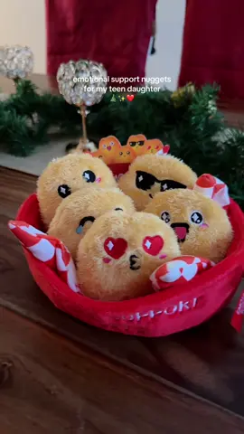 This is the perfect Christmas gift for all ages🎄✨#emotionalsupport #emotionalsupportnuggets #christmasgifts #tiktokshopblackfriday #tiktokshopcybermonday 