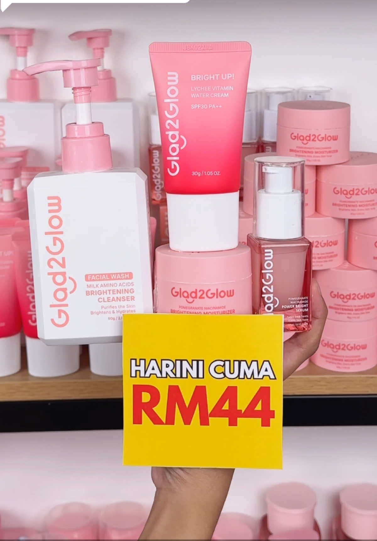 ❗️G2G 11.11 MEGA SALE❗️Hello brighter days 💗 A routine that brings dull skin back to life with a soft, natural radiance! #Glad2Glow #glad2glowmalaysia #fyp #skincareviral 
