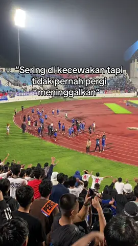 Cinta itu bernama AREMA💙#aremania #arekmalang #utasaremania #luarkotaluarbiasa 