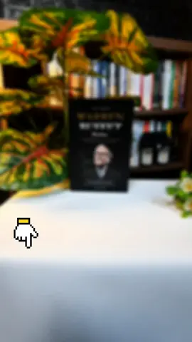 Buku ini mengupas mind-set investasi dan jalur bisnis dari Warren Buffett—bagaimana ia memilih perusahaan, menghormati nilai jangka panjang, dan membangun kekayaan melalui prinsip yang konsisten. Cocok bagi pembaca yang ingin memahami pola pikir di balik kesuksesan investasi, bukan hanya trik cepat. #WarrenBuffett #MindsetInvestasi #ValueInvesting #Saham 