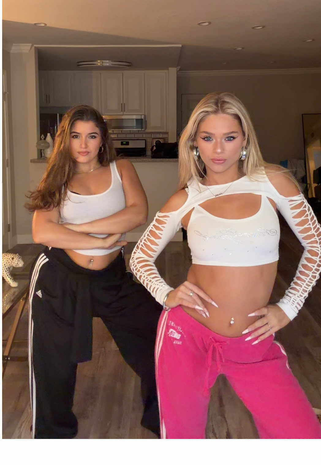 TIT FOR TAT @Jojo Gomez ✨✨✨  dancing with @bells  #dancer #dance #jojogomez #fyp #dancetok 