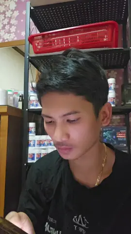 #ចង់យកពីបីម៉ង #foryouf #fyp😔 