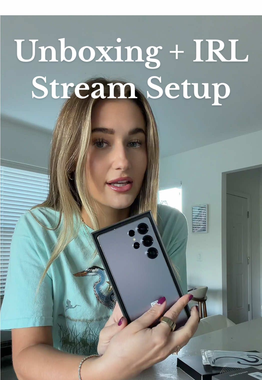 Turning the Galaxy S25 Ultra into my new IRL streaming setup 👀📲 Twitch - Jennah 🩵  • • • #techtok #galaxys25ultra #streamsetup #unboxing #twitchstreamer 