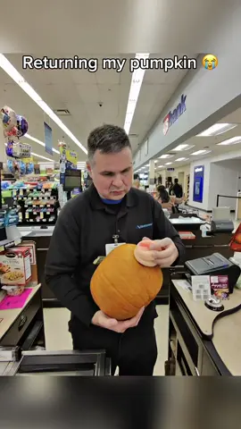 Bro kept touching it 😭