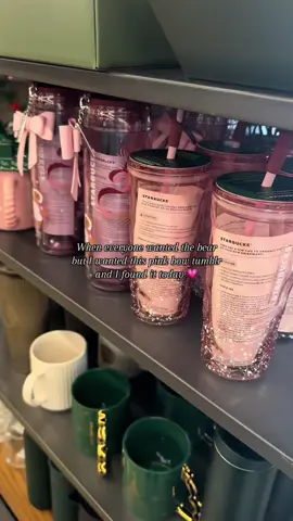 i’m inlove with this new pink cup🥰 #fyp #pink #starbucks #viral 