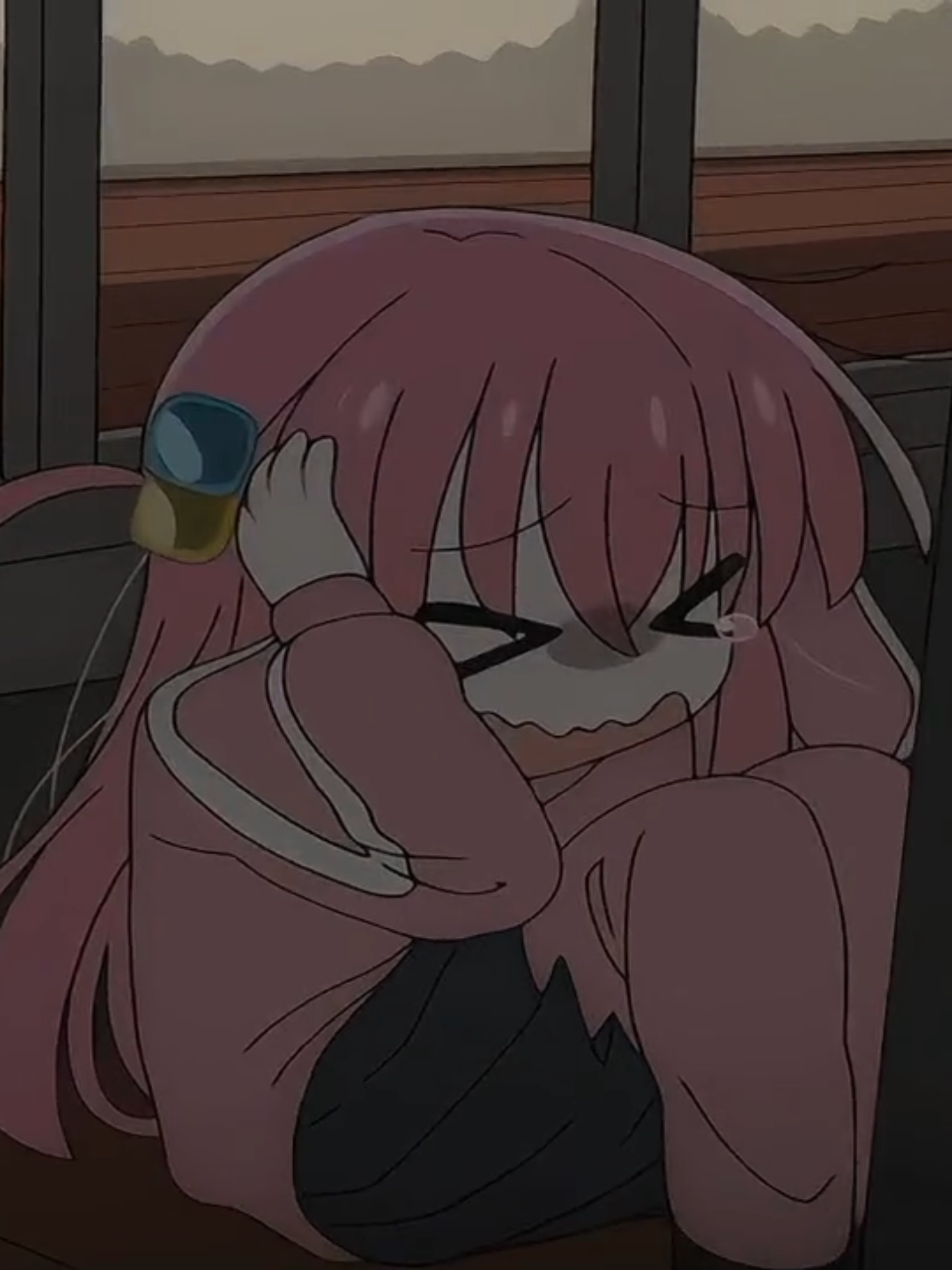 bocchi joined the trend😭🙌 || Song🔈: MONTAGEM DESÉRTICO || Dont flop plss🥹 _ Hitori Gotoh is a very shy girl who dreams of playing in a band but always freezes around people. Her life changes when Nijika invites her to the Kessoku Band, and Hitori starts facing her anxiety, making new friends, and learning she can shine in her own way. It’s a fun story about music, friendship, and growing up. _ #bocchitherock #bocchi #hitorigoto #bocchitherockanime #anime #viral #animeedit #hitorigotoh 21:10 ★ upload method ★ TG: @editing_news