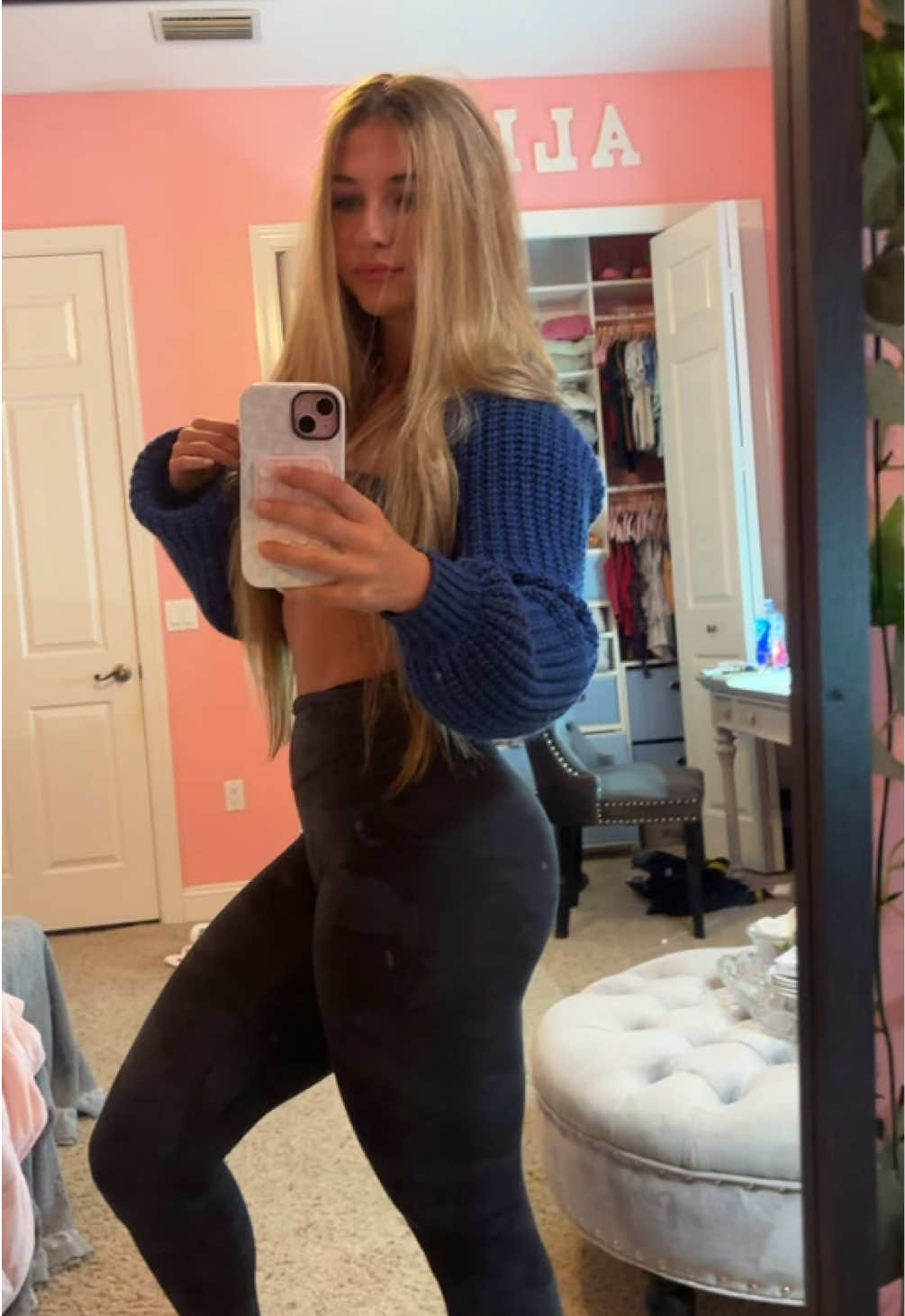 I just watched 2 movies in a row both were so good #fitcheck #OOTD #fyp #fall #gym 