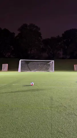 ¿Eres un hombre callado verdad? si solo que mi vida no es muyinteresante, voy a entrenar y después a casa. #fútbol #mentalidad #motivacionpersonal #confianza #animo 