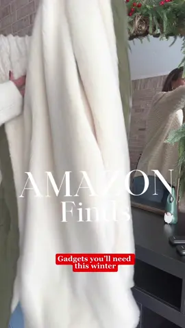 I would love sharing with you these adorable hand warmers (only $15 right now🔥) sh0p them here: https://liketk.it/5vG7j They are pocket-size and come in so many fun colors & designs you’ll find the perfect style for everyone in the family👏 great stocking stuffer idea!🎄🎁 👉Deals & Promo Codes in stories & bio 🔗🔗 winter essentials, cold weather gear, cozy accessories, school drop off hacks, stadium season must haves, dog walk essentials, travel friendly gadget #amazonfinds #winterwear #cozyseason #momlifehacks #coldweatherstyle #amazongadgets #amazonmusthaves