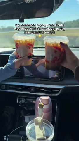 we went to 6 stores 😂😭 @arlene  #christmas #christmasshopping #shopping #bestfriend #christiantiktok 