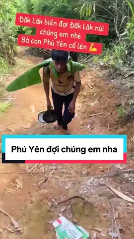 Bà con Tuy An, Phú Mỡ, Đồng Xuân đợi Đăk Lăk chúng em nhé 💪#đăklak47 #cứutrợmiềntrung 