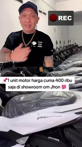 promo spesial semua jenis motor harga cuma 400 ribu saja di showroom om Jhon #showroomjhonlbf #tebusmurah #sepedamotor #promosepedamotor #semogafyp 