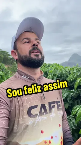 Nós é feliz demais  . . . #agro #café #humor #roça #viral 