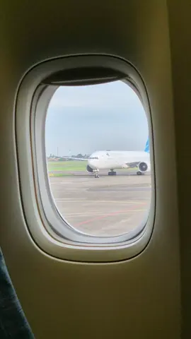 bisa se estetik gini brok 🤪 #soetta #soettaairport #cgkairport #aviation #airport 