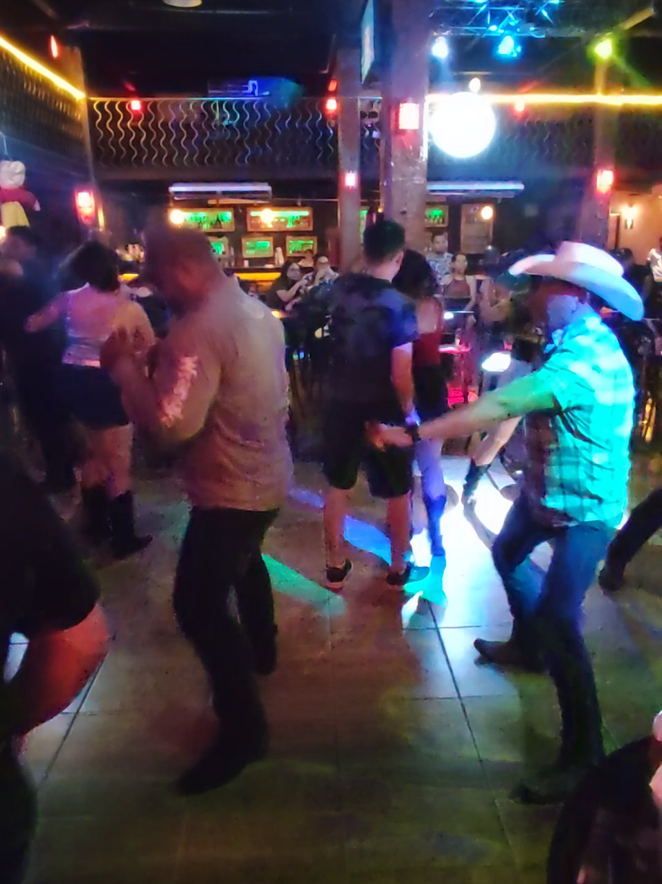 Cómo en los viejos tiempos 🤠 #viejaescuela #cumbialine #control