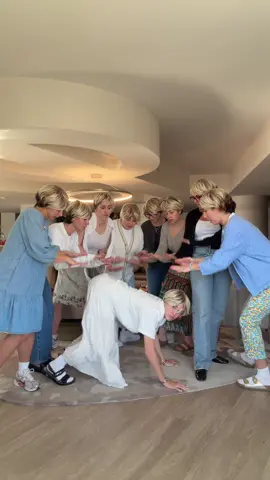 Karen broke her back on her Bach trip… #bachelorette #vegas #bridesmaids #friendshipgoals 